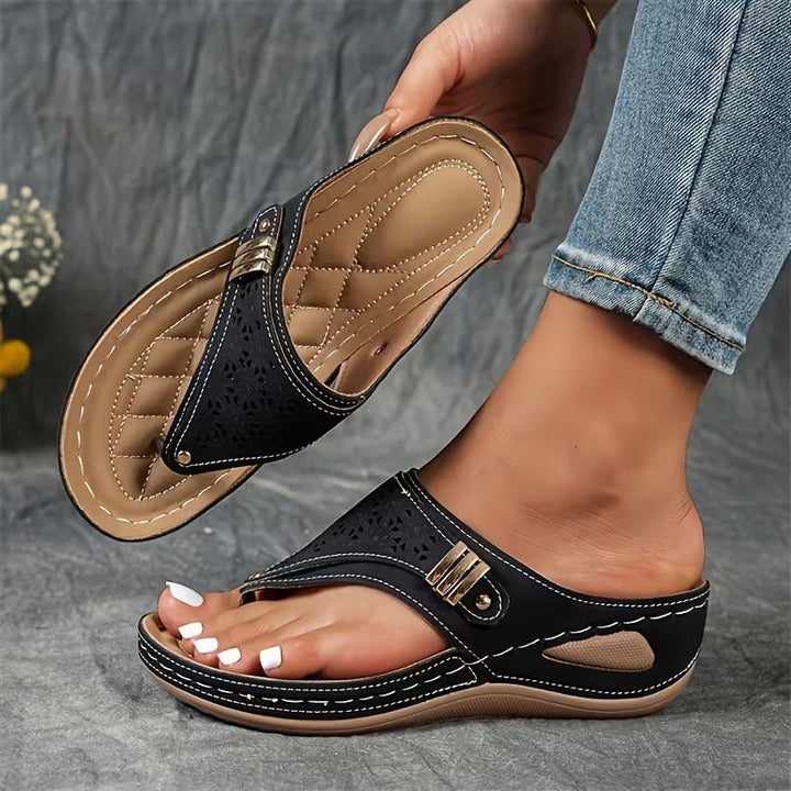 Archella Comfortable and Supportive Heeled Sandals