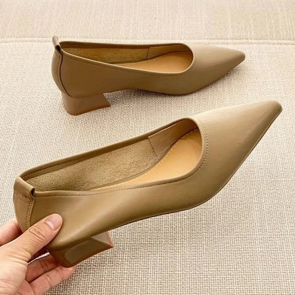 Amili Pumps