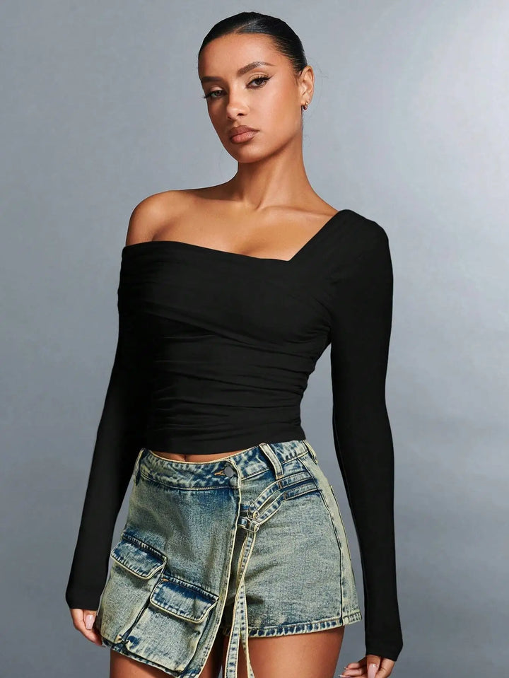 Clara Monroe Off-Shoulder Top