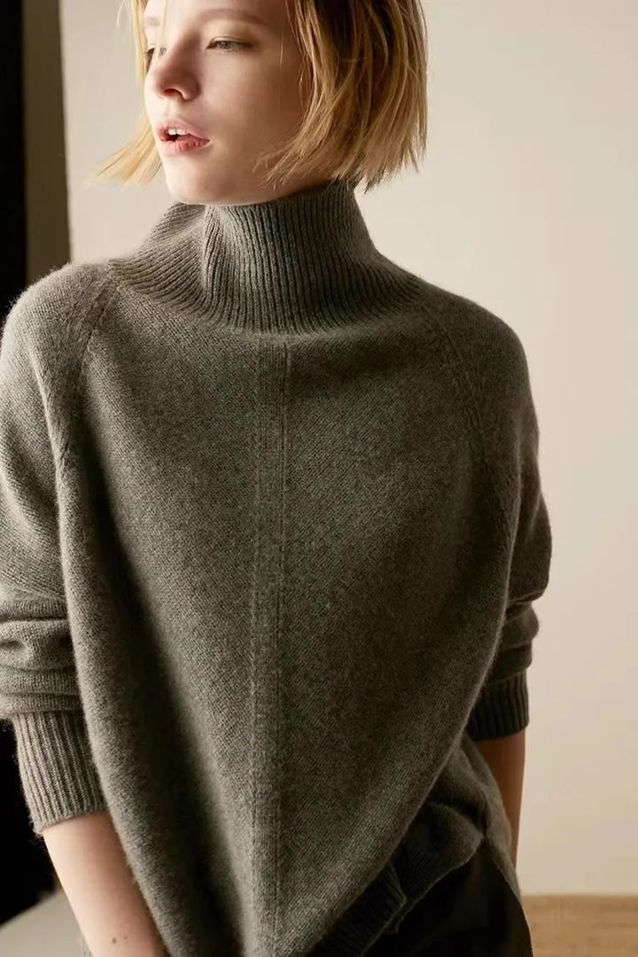 Montclair Cashmere Turtleneck