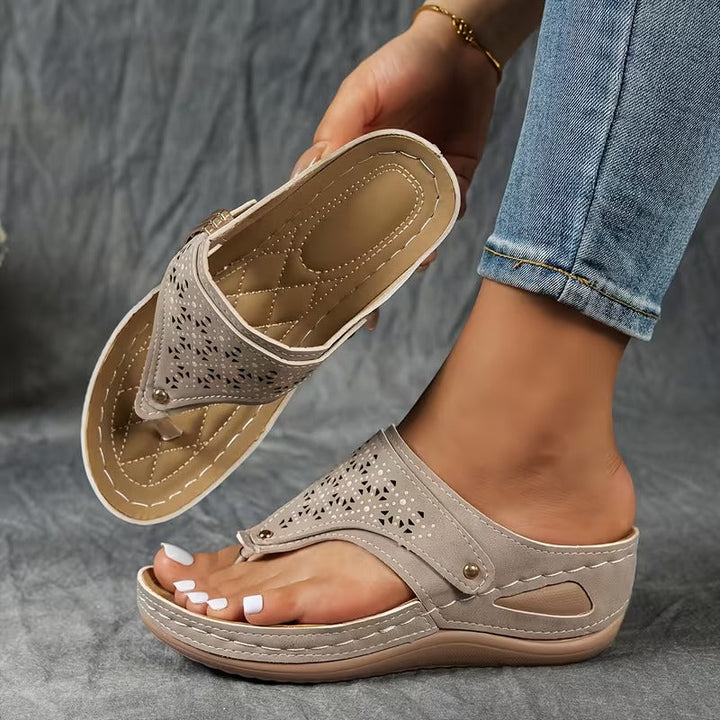 Archella Comfortable and Supportive Heeled Sandals