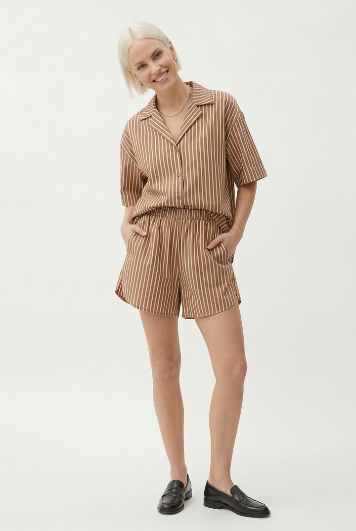 Cynthia Voss Summer Set