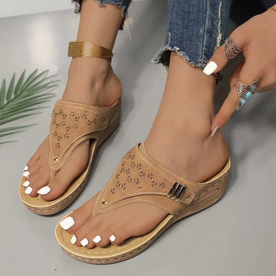 Archella Comfortable and Supportive Heeled Sandals
